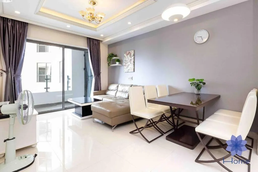 Apartment For Rent Near Airport. W/Free Gym & Pool Ho Chi Minh City