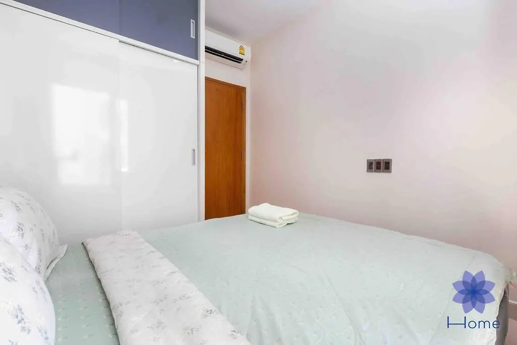 Apartment For Rent Near Airport. W/Free Gym & Pool Ho Chi Minh City