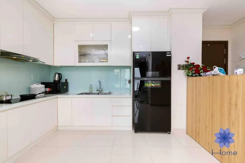 Apartment For Rent Near Airport. W/Free Gym & Pool Ho Chi Minh City