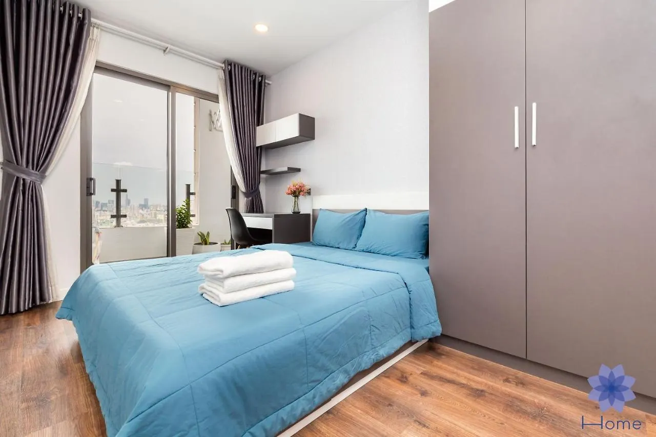 Apartment For Rent Near Airport. W/Free Gym & Pool Ho Chi Minh City