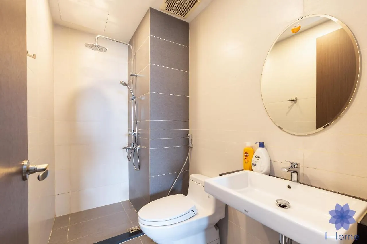 Apartment For Rent Near Airport. W/Free Gym & Pool Ho Chi Minh City