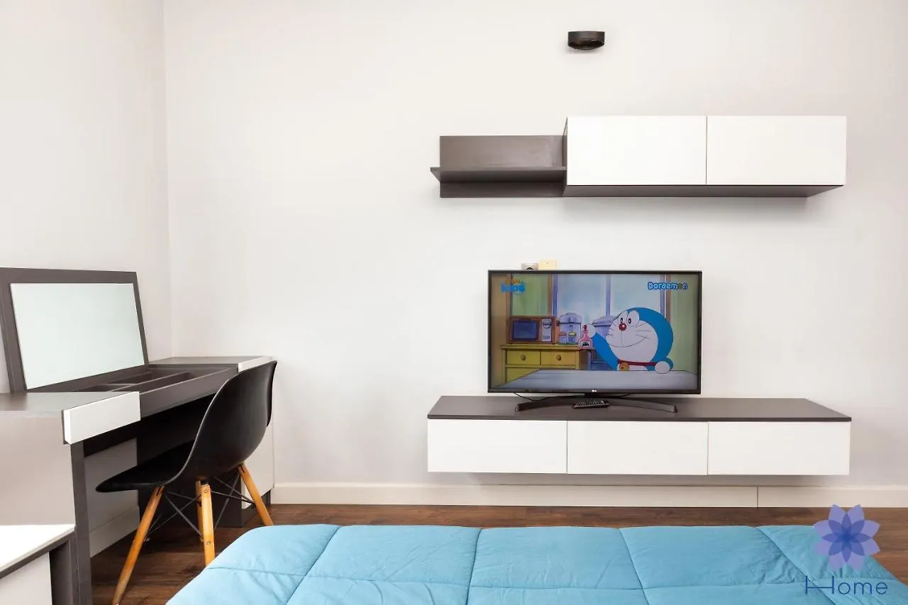 Apartment For Rent Near Airport. W/Free Gym & Pool Ho Chi Minh City Vietnam