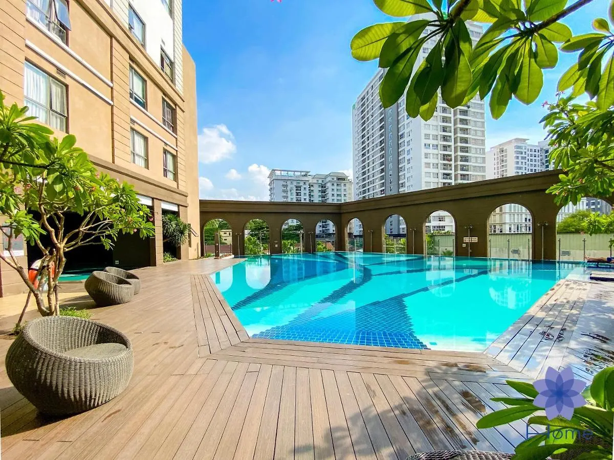 Apartment For Rent Near Airport. W/Free Gym & Pool Ho Chi Minh City